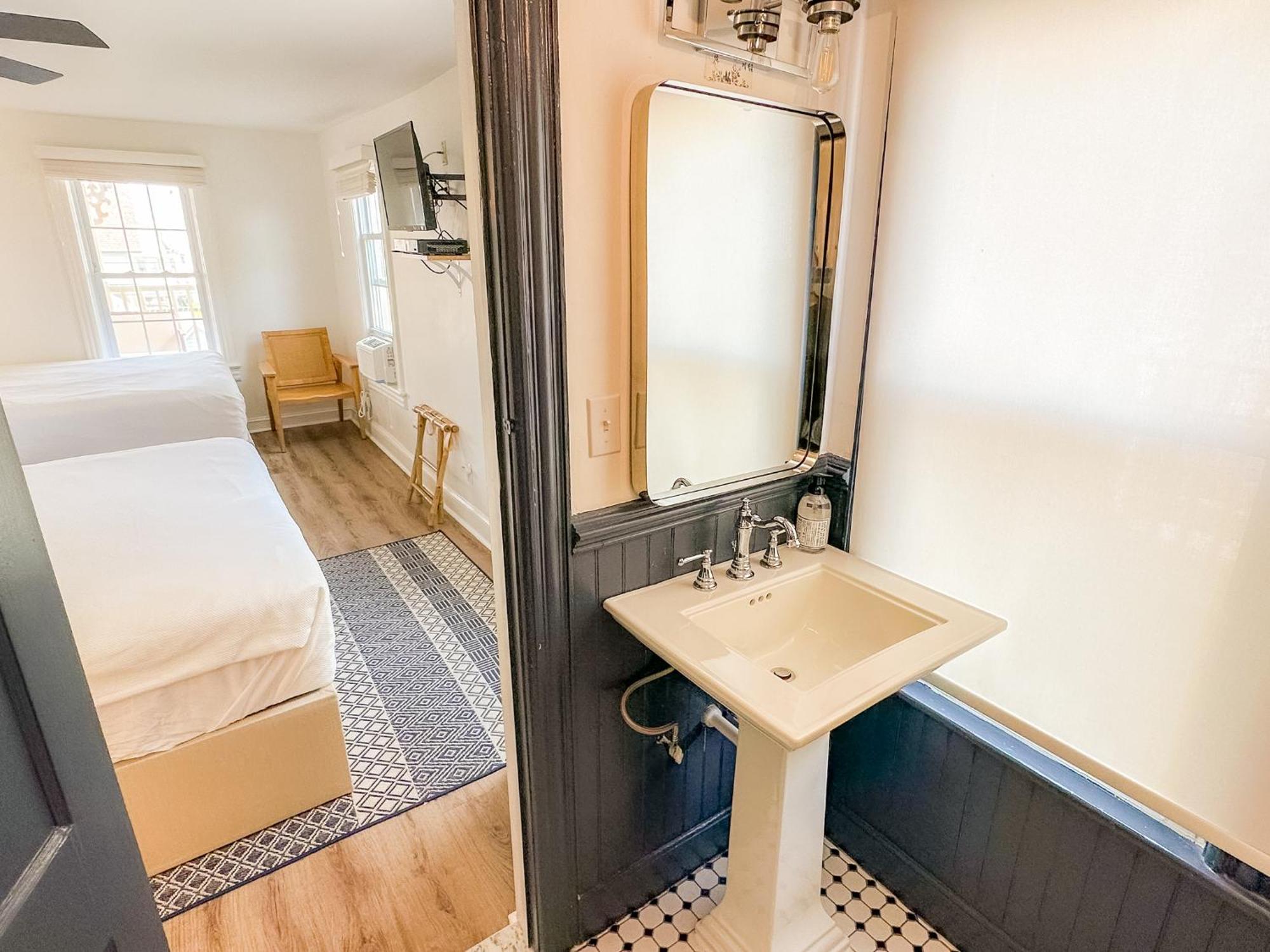 Beachliner Hotel Ocean Grove Bagian luar foto